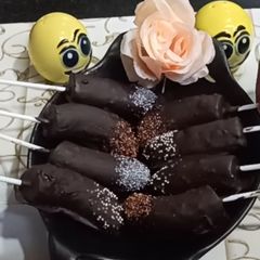 बनाना चोकोबार आइसक्रीम(banana chocobar Icecream recipe in Hindi) A picture of बनाना चोकोबार आइसक्रीम(banana chocobar Icecream recipe in Hindi).