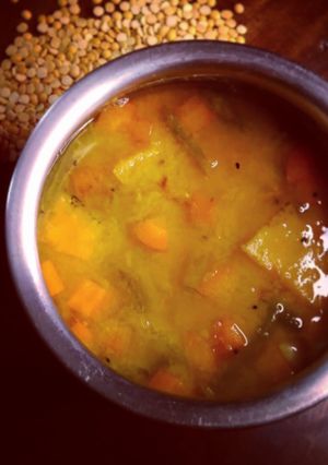 সবজি দিয়ে মিক্স ডাল (dal with mixed vegetables recipe in Bengali) রেসিপির প্রধান ছবি