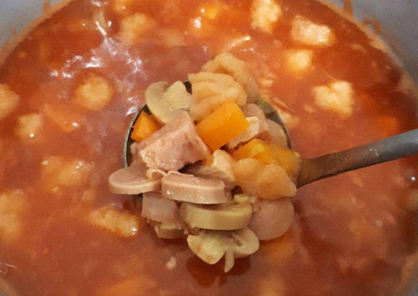 Sop merah