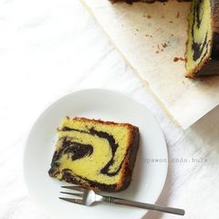 A picture of Marble Cake.
