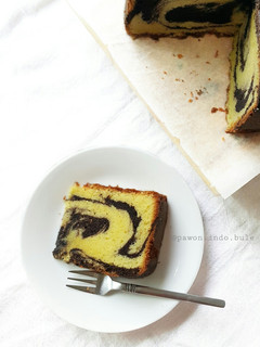 A picture of Marble Cake.