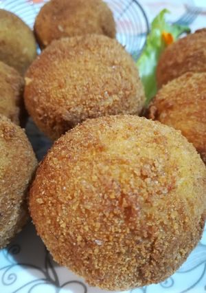 Foto di Crocchette di patate con il cuore di formaggio