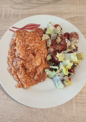 Une photo de Jambalaya & salade