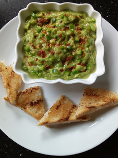 A picture of Guacomole.