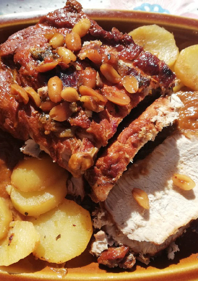 Una foto de Lomo asado con salsa de Pedro Ximénez y cacahuetes