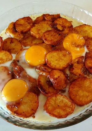 Una foto de Patatas en adobillo