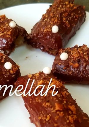 A picture of Chocolate Baklava.