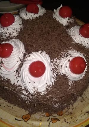 ব্ল্যাক ফরেস্ট কেক রেসিপির প্রধান ছবি