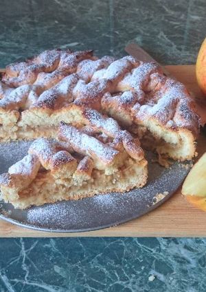 Almás pite egy kis csavarral recept fotója