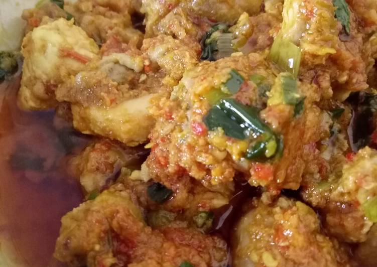 Langkah Mudah untuk Menyiapkan Ayam woku khas manado Anti Gagal