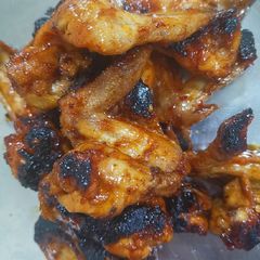 A picture of Honey Glazed Chicken Wings.