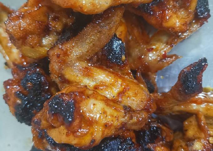 Honey Glazed Chicken Wings Recipe by Roshni Minos - Cookpad
