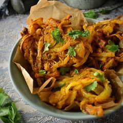 A picture of My Onion Bhajis.