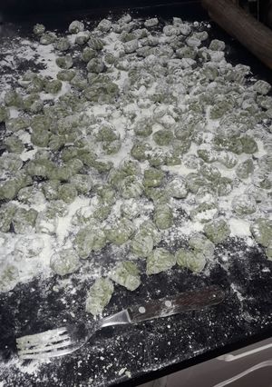 Una foto de Ñoquis de espinaca