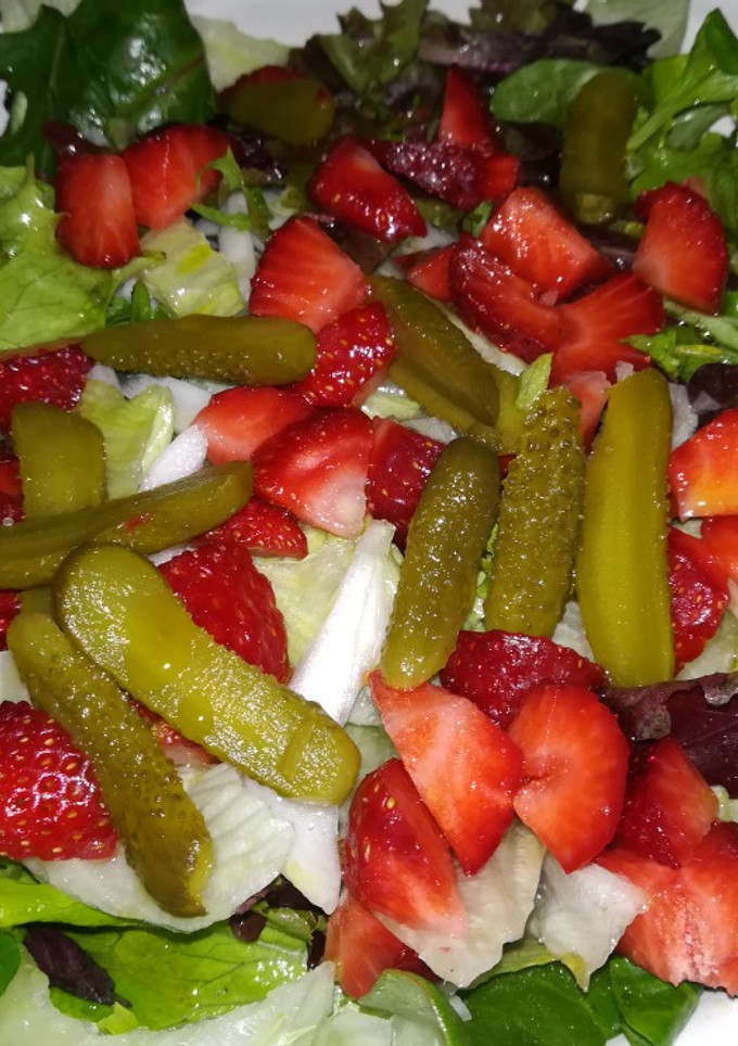 Una foto de Ensalada con fresas