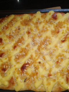 Una foto de Coca de San Juan de crema con Thermomix