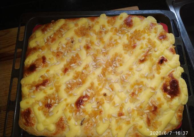 Coca de San Juan de crema con Thermomix