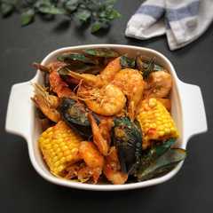 Seafood saos padang রেসিপির প্রধান ছবি