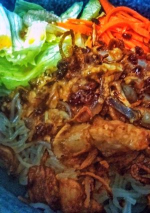 Hình của món Bún thịt nướng.