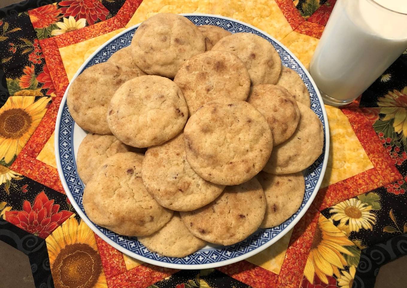 Snickerdoodles with Toasted Pecans