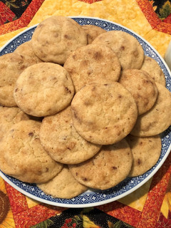 A picture of Snickerdoodles with Toasted Pecans.