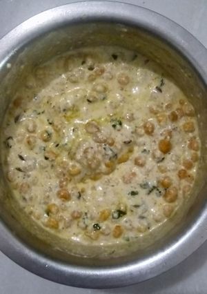 તંદુરી તડકાં બુંદી રાઇતું (Tandoori Tadka Bundi Raitu recipe In Gujarati) રેસીપી મુખ્ય ફોટો