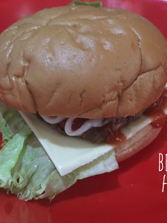 Foto resep Burger dengan beef patty homemade