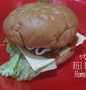 Resep: Burger dengan beef patty homemade Yang Enak