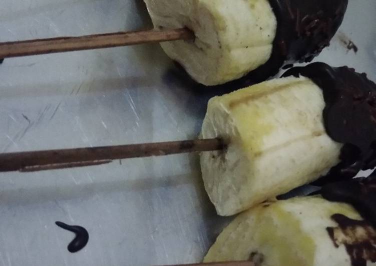 Pisang cocol coklat leleh