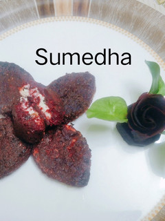 बीटरुट कटलेट (Beetroot Cutlet Recipe In Marathi) रेसिपी चे मुख्य फोटो