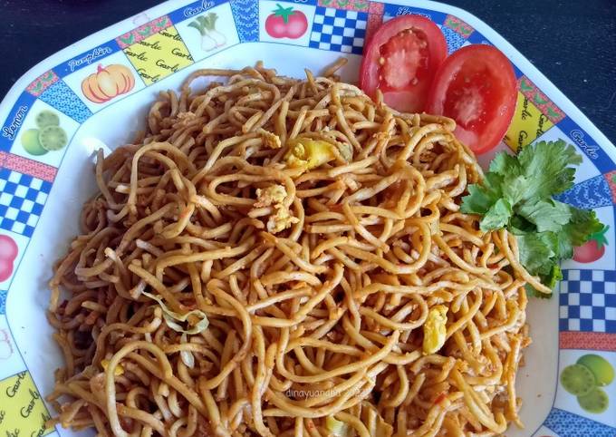 Cara membuat Mie Gomak Goreng Medan Cara membuat Mie Gomak Goreng Medan