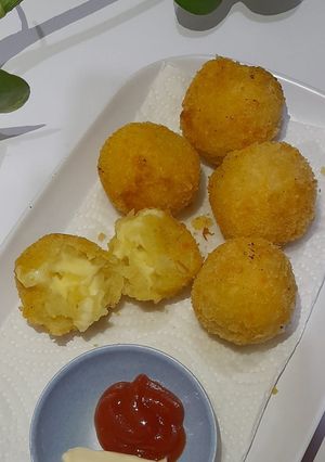 Foto resep 106. Bola Kentang Keju (Pompom Potato)