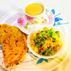 A picture of Methi Thepla (Masala Roti).