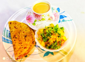 A picture of Methi Thepla (Masala Roti).