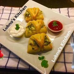 A picture of Stuffed Cheese Pastry.