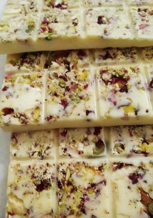 A picture of Rasmalai Chocolate Bars.