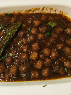 पंजाबी छोले(punjabi chole recipe in hindi) रेसिपी मुख्य फोटो
