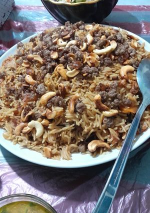 A picture of Makloubeh (Easy and Delicious).