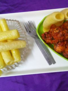 ભૂંગળા બટાકા (Bhungra Bataka Recipe In Gujarati) રેસીપી મુખ્ય ફોટો