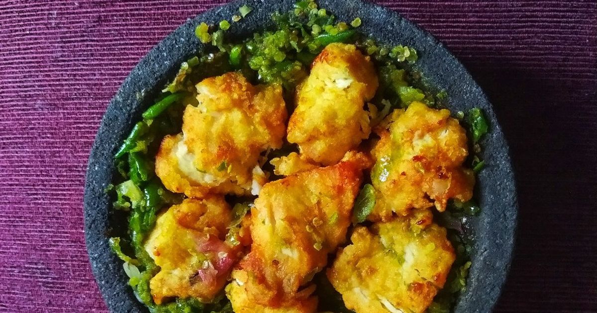 Ayam Goreng Penyet Sambal Ijo