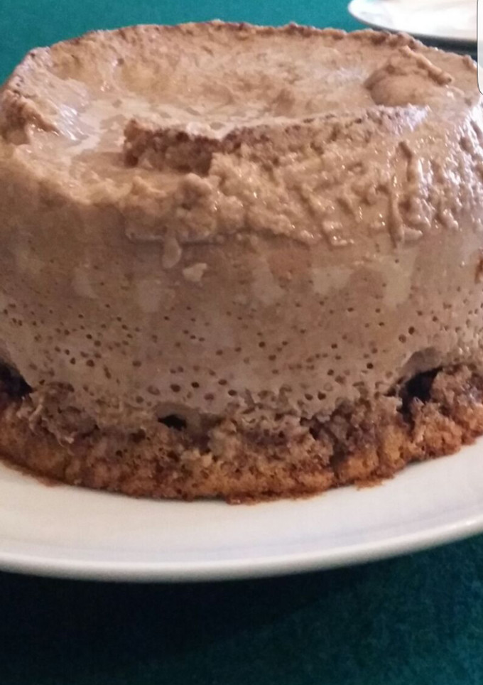 Una foto de Flan de chocolate y galleta maria sin azucar 