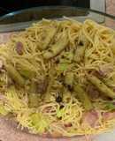 Espaguetis carbonara con calabacín