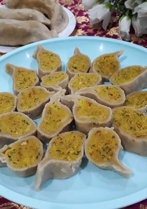 A picture of Dal pitha famous jharkhand cuisine.