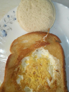 A picture of Egg bread.