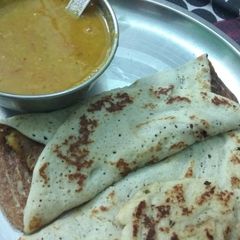 A picture of Sambhar dosa.