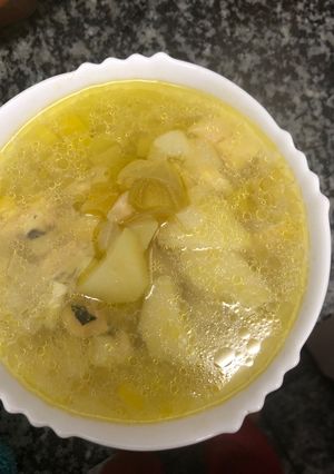 Foto principal de 10. Porrusalda con bacalao (principal sopa)