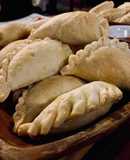 Empanadas tipo salteñas de soja texturizada