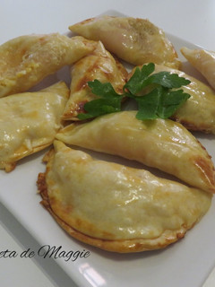 Una foto de Empanadillas de jamón york y queso