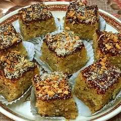 بسبوسة بالمكسرات 🥜-レシピのメイン写真