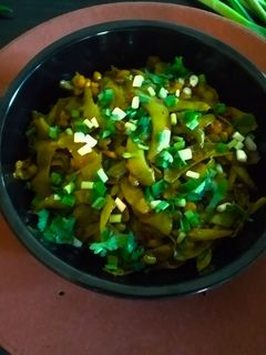 સુરતી પાપડી નું શાક (Surti papadi nu Shaak recipe in gujarati) રેસીપી મુખ્ય ફોટો